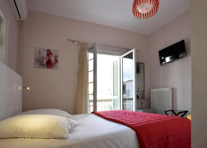 Asimoni 纳夫普利翁