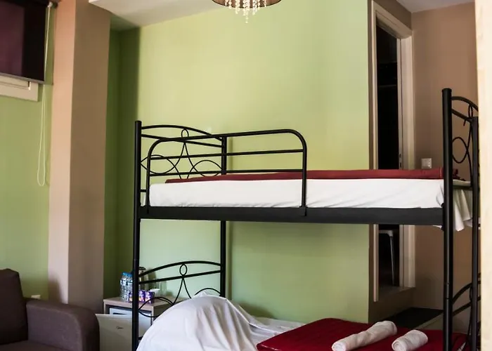 Asimoni Pensjonat 4*